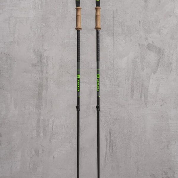 ARMADA CARBON AJUSTABLE POLES
