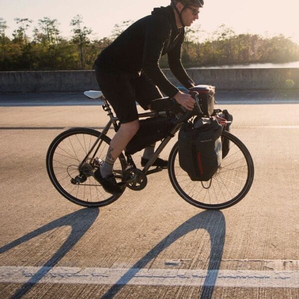 BLACKBURN OUTPOST WORLD TOURING